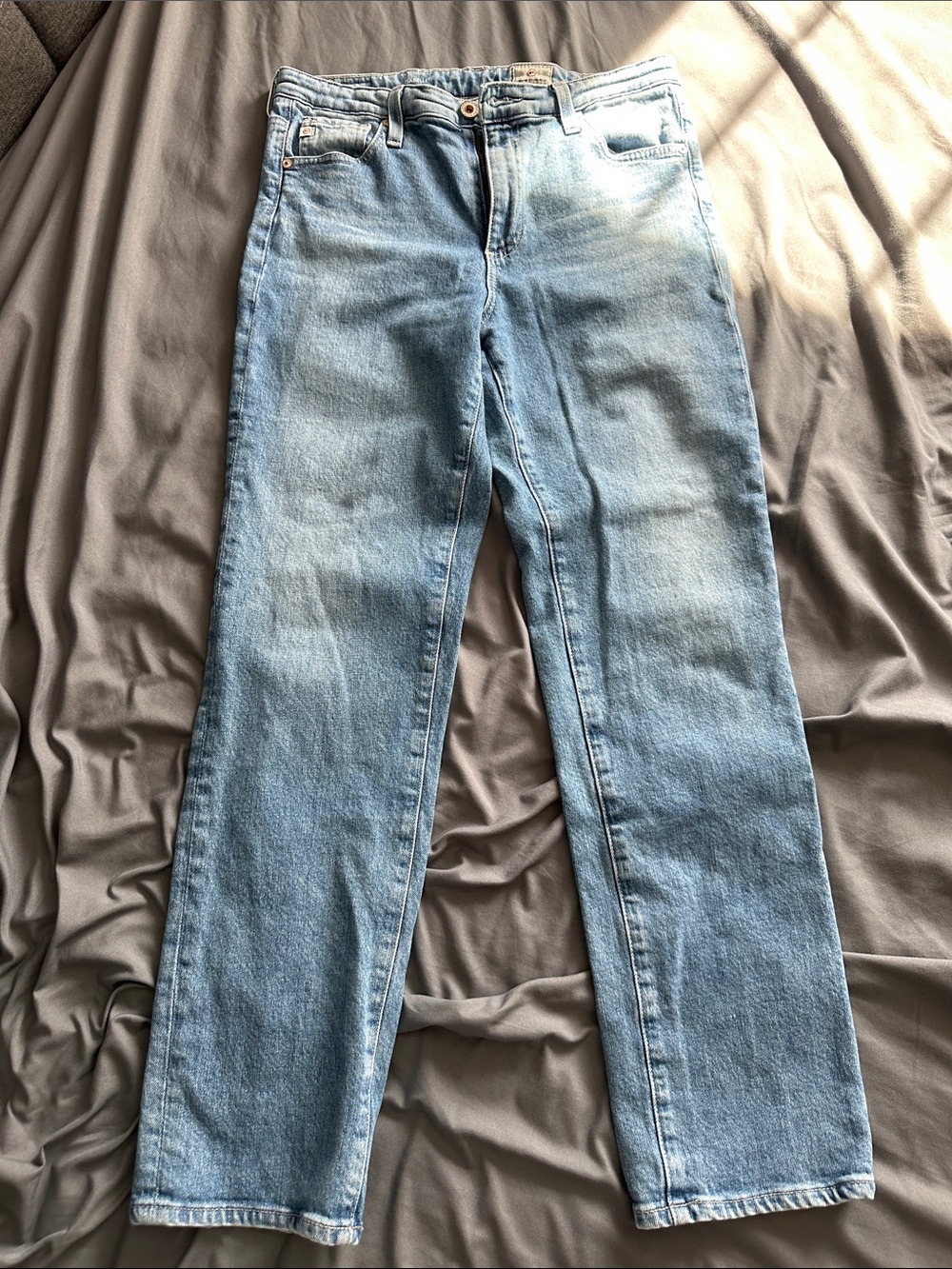 AG Isabelle high rise straight leg crop